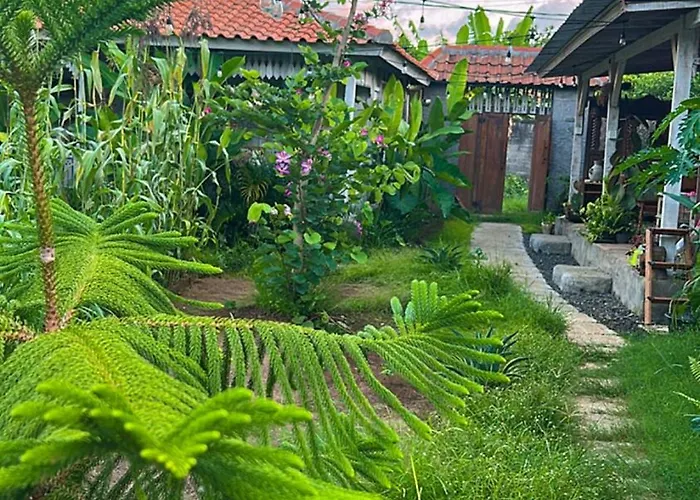 Humble Wooden House Bali Гостевой дом