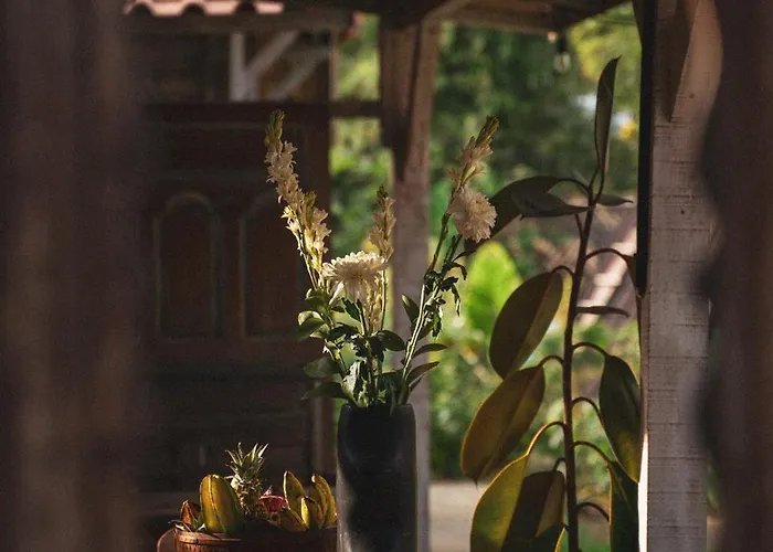Гостевой дом Humble Wooden House Bali Ketewel