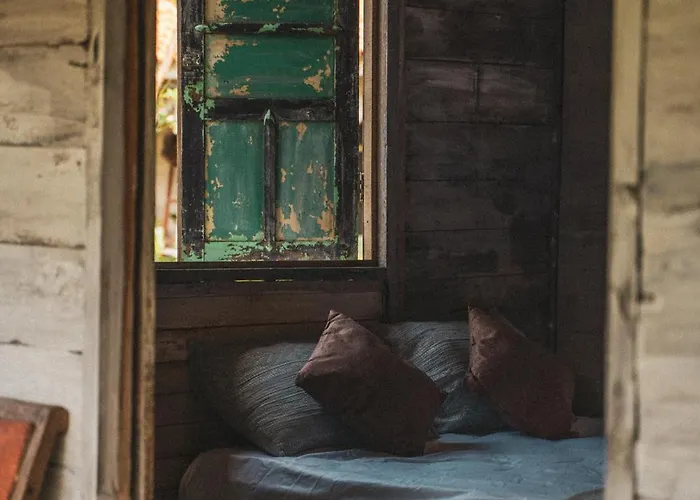 Humble Wooden House Bali Гостевой дом